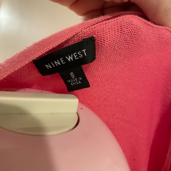 2FOR$30 Y2K Coral Pink Flower Appliqué 3/4 Sleeve Knit Cardigan Sweater - Picture 11 of 11